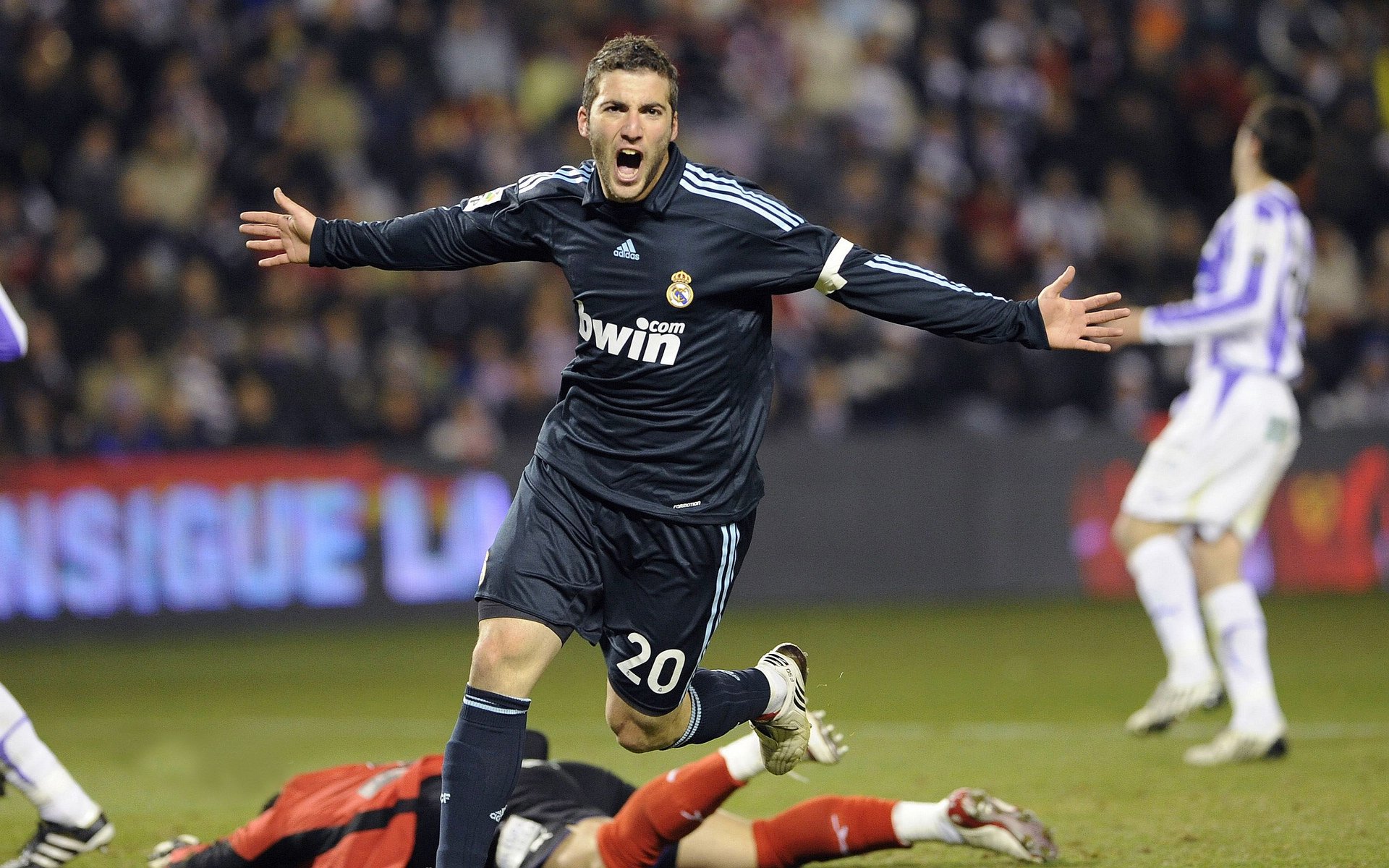 篮球联赛年度分析